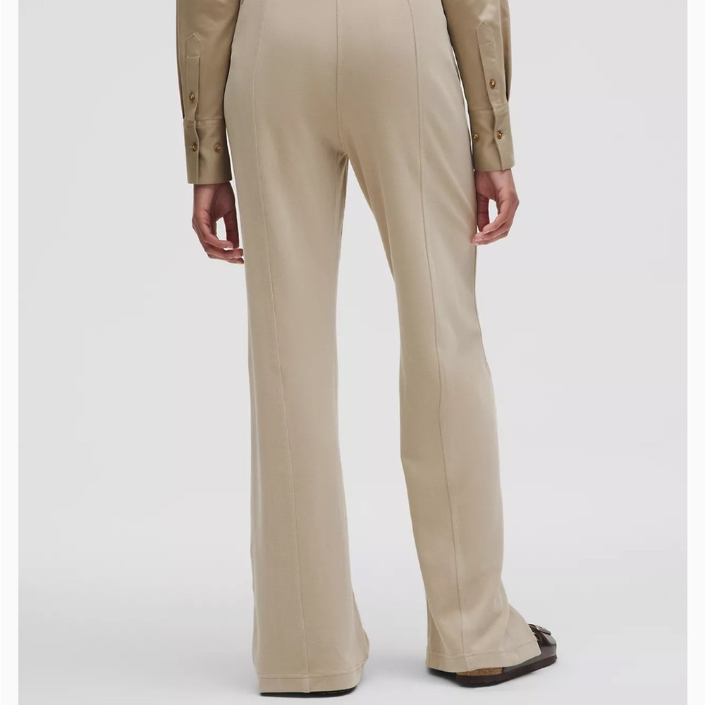 Lululemon Softstreme Highwaisted Pant